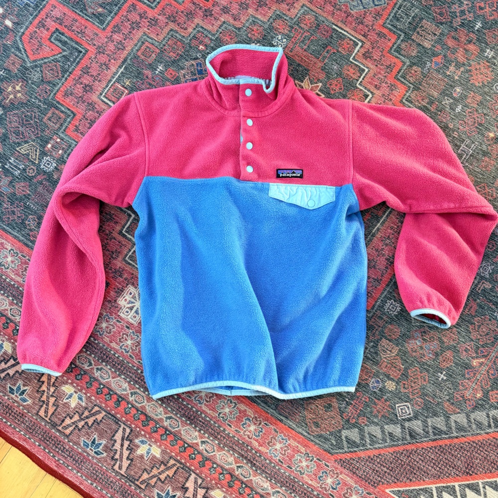 Raspberry and Blue Patagonia Synchilla Fleece Pullover Sweater